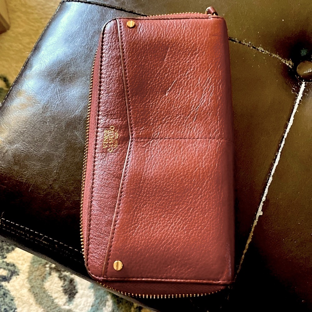 Vince comuto New York wallet